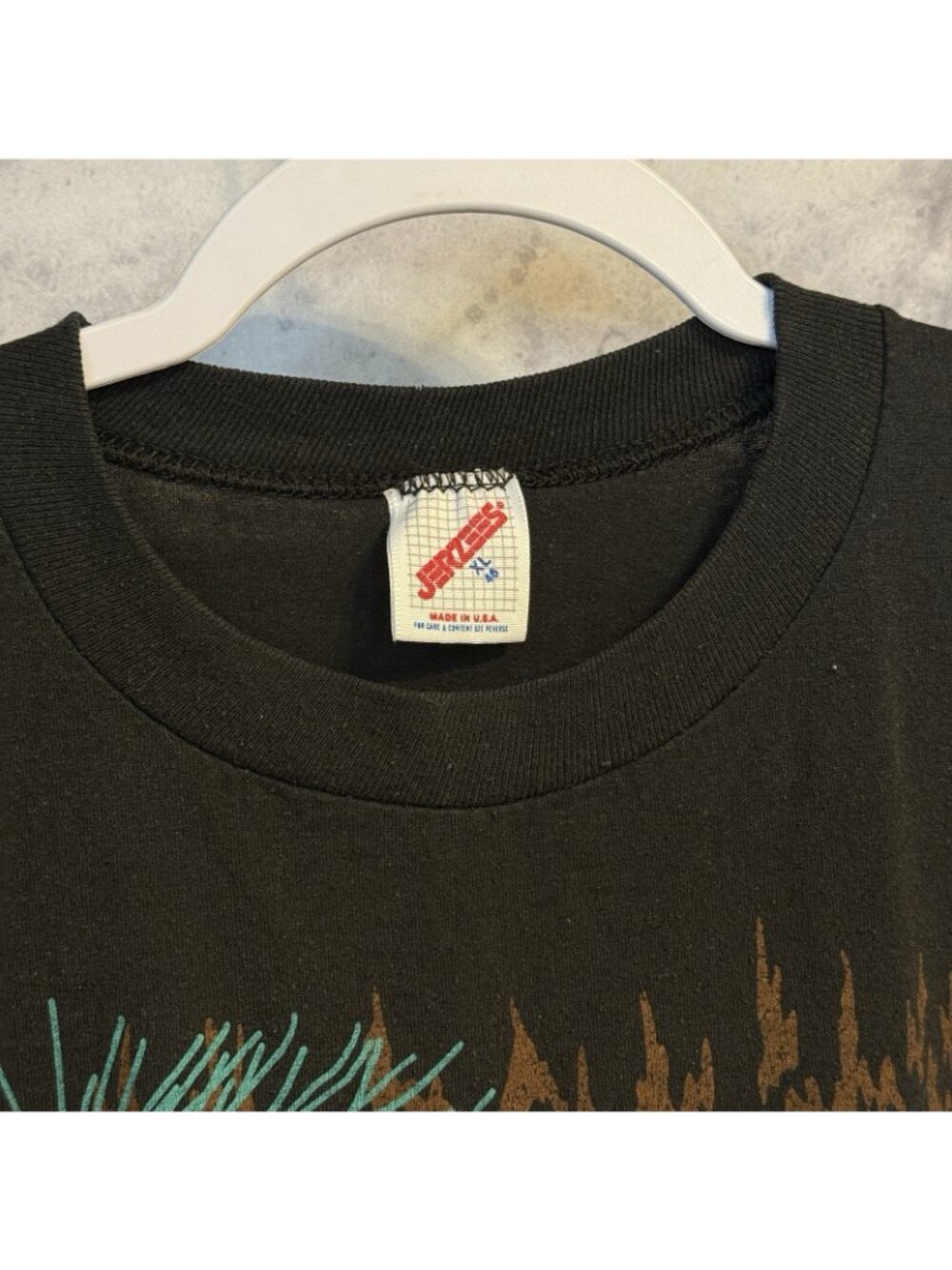 Vtg 1980s Raccoon Graphic Black T Shirt USA Jerzees Single Stitch Size XL - Picture 3 of 11
